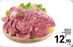 Agnello Pesante In Parti Per Griglia 
