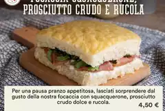 Per Una Pausa Pranzo Appetitosa, Lasciati Sorprendere Dal Gusto Della Nostra Focaccia Con Squacquerone, Prosciutto Crudo Dolce E Rucola