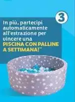 Piscina Con Palline A Settimana