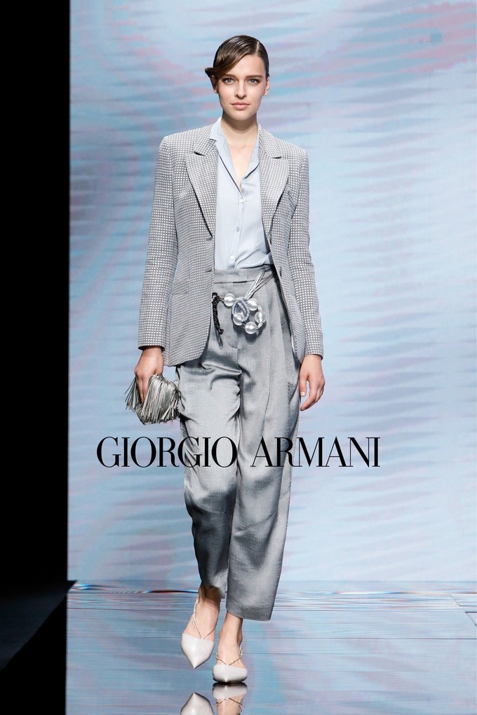 outlet armani minoprio